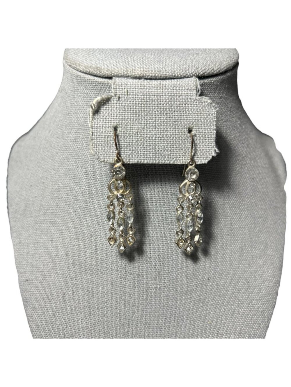 Silver-Tone Crystal Dangle Earrings unmarked retro vintage y2k boho chic